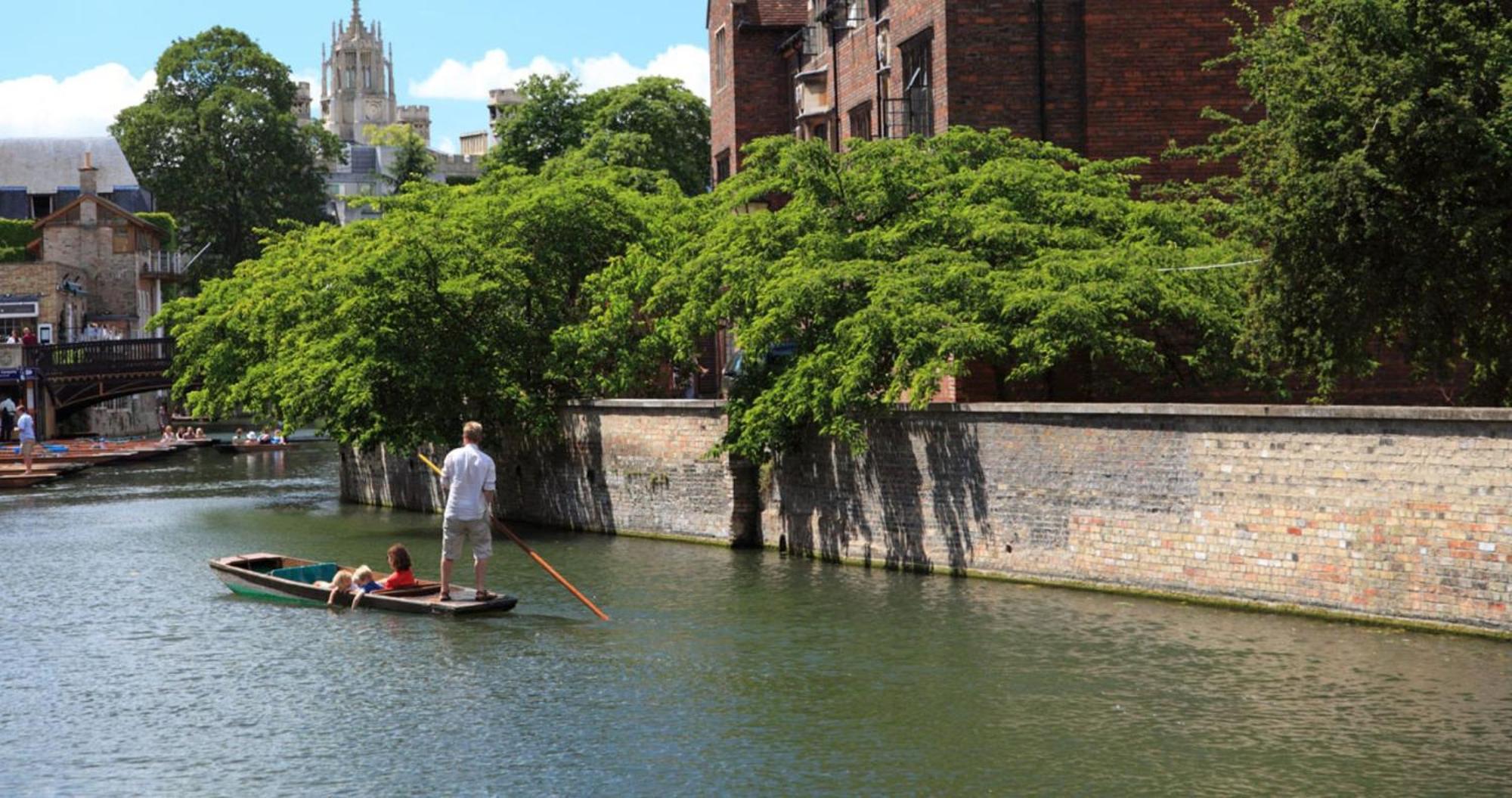 Cambridge Stays - Apartment At Addenbrooke Hospital And Bio Campus - Free Private Parking Eksteriør billede